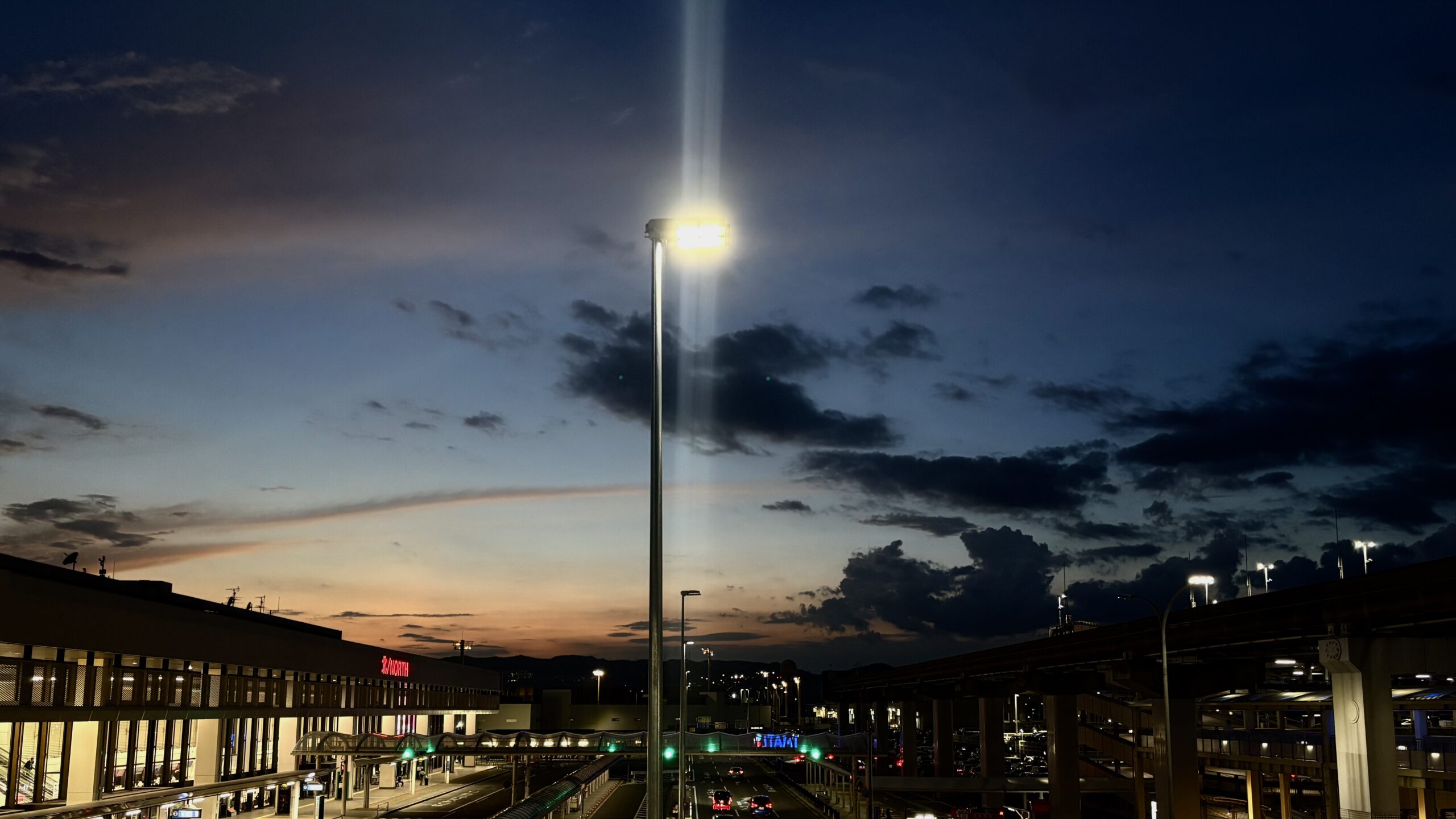 《在行与止的交界：记近畿中部漫行》